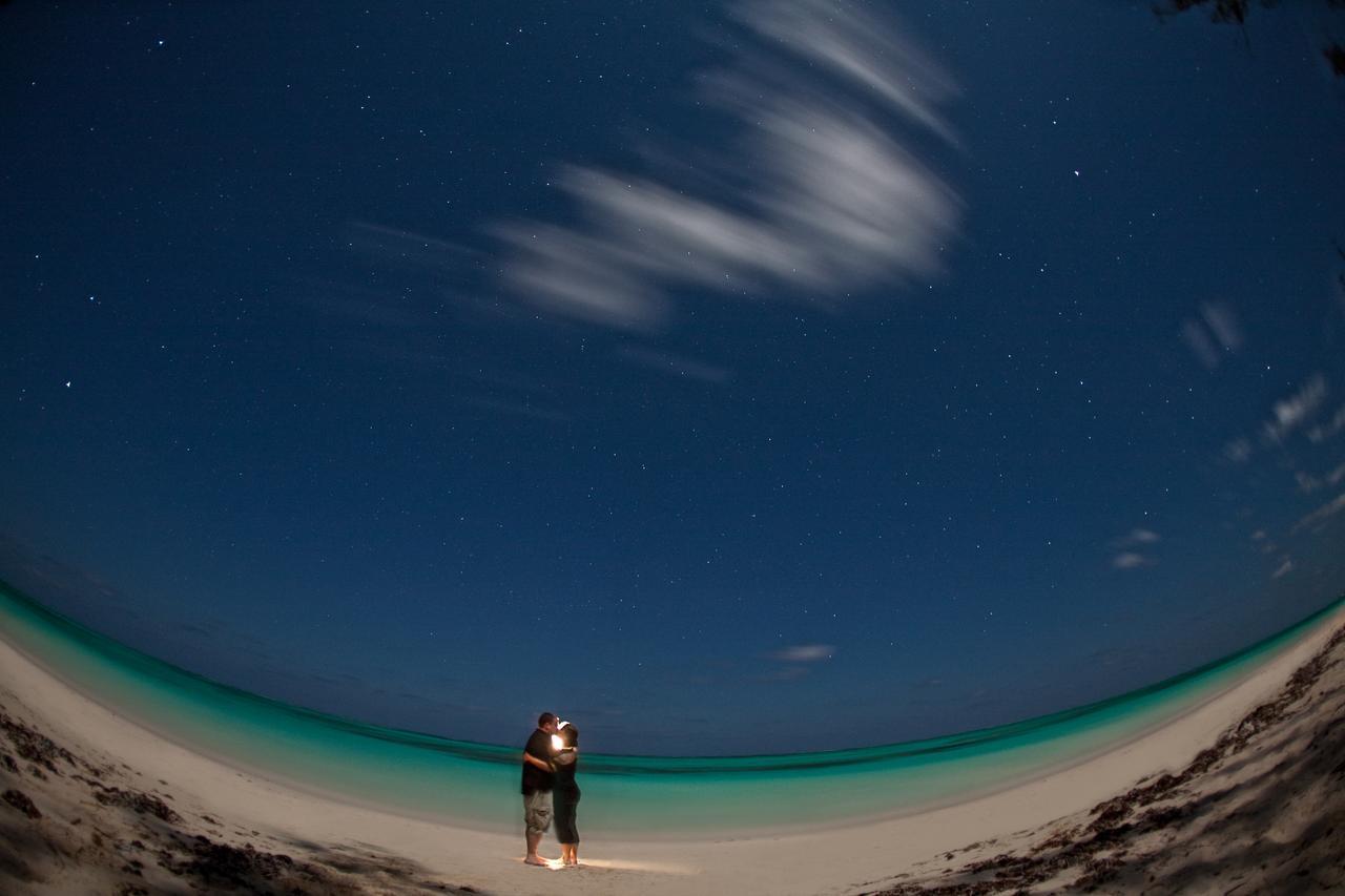 Hollywood Beach Suites Turks And Caicos Whitby エクステリア 写真
